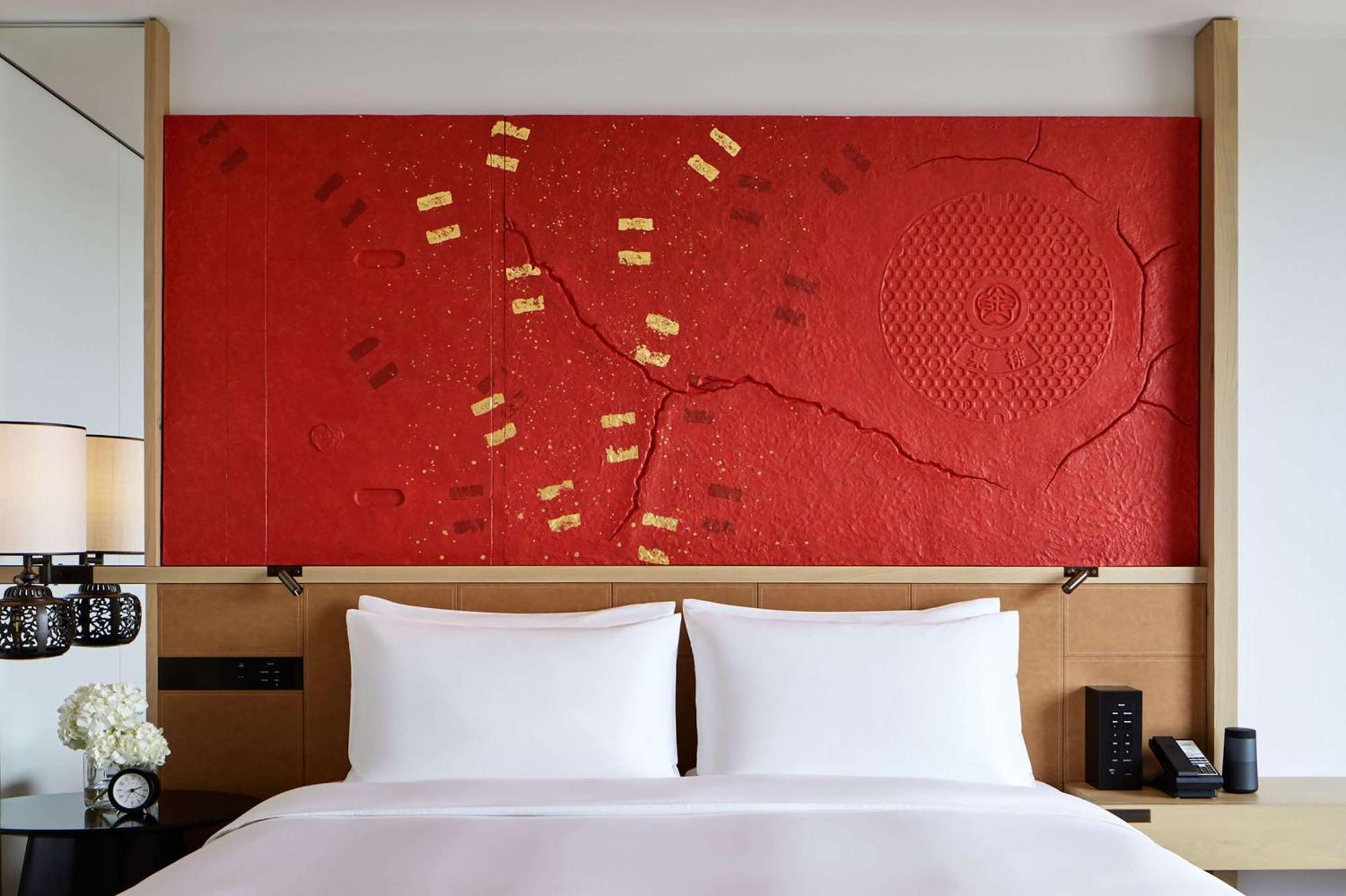Hyatt Centric Kanazawa Dış mekan fotoğraf A bed with a headboard